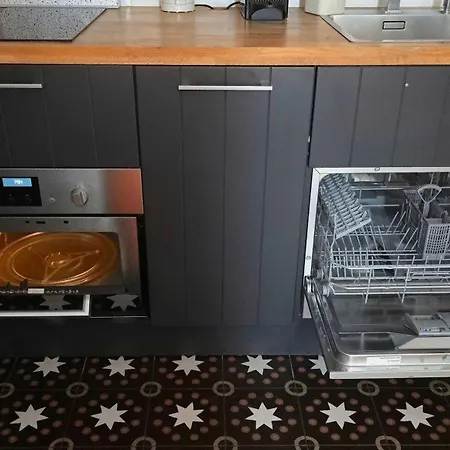 Center Ac Appartement Antony